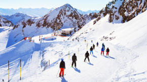 Österreich Alpen Ski Piste Berge Foto iStock anyaberkut.jpg